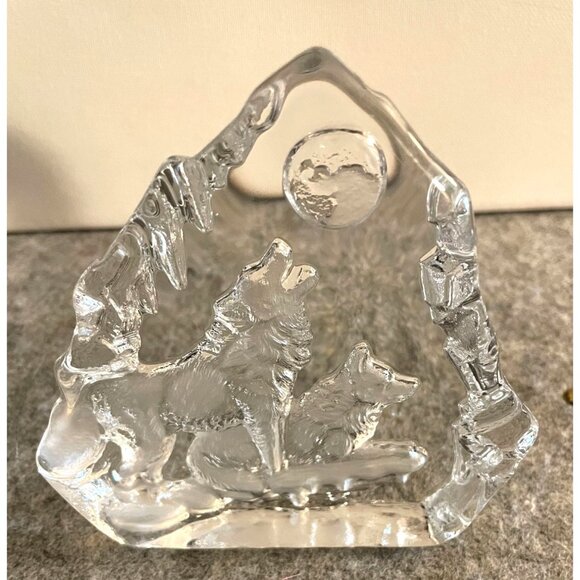 1 Crystal Howling at the Moon Wolf Paperweight  # 1859 - Picture 4 of 5